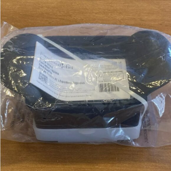 NEW Pampered Chef Quick Slice - Picture 3 of 6